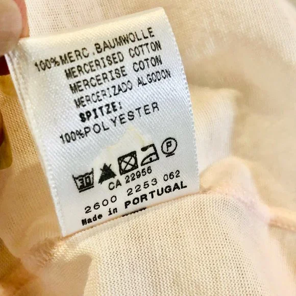 Hanro of Switzerland Short Nightgown in Blush Pink - Picture 8 of 8